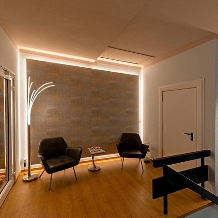 Hotel Garni Regent Euskirchen Buitenkant foto