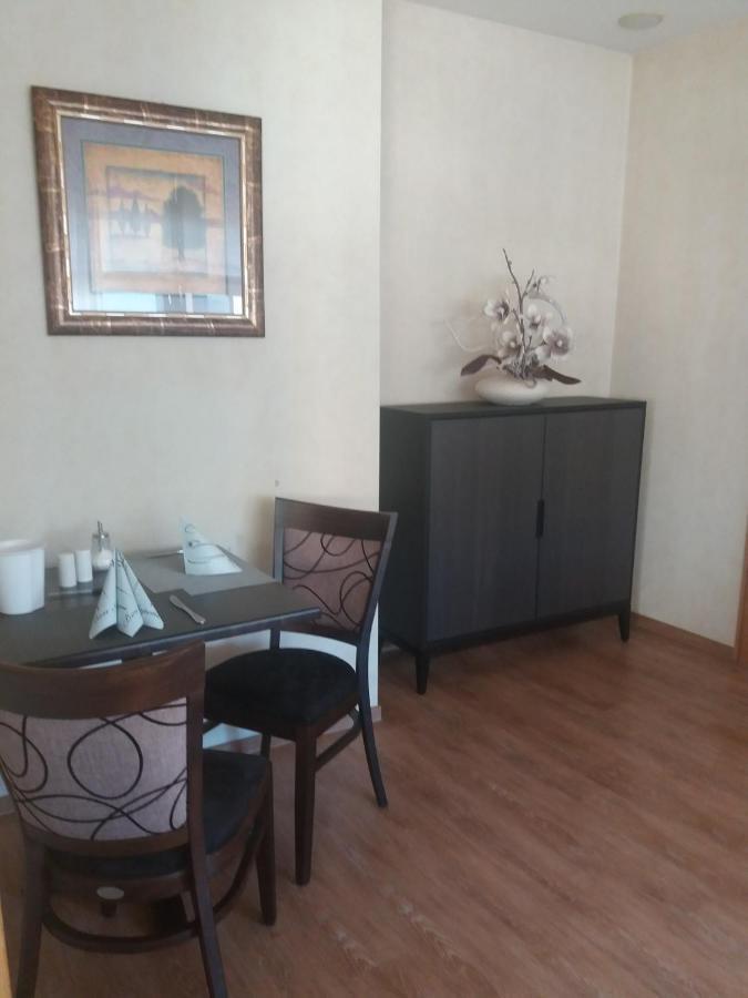 Hotel Garni Regent Euskirchen Buitenkant foto